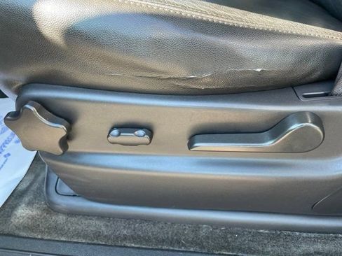Used 2013 Chevrolet Avalanche LT w/ All-Star Edition AWD/4WD image 9