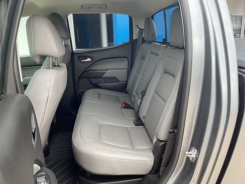Used 2018 Chevrolet Colorado LT w/ Luxury Package, Chrome AWD/4WD image 17