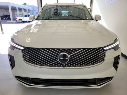 New 2026 Volvo XC90 B6 Ultra w/ Protection Package Premier AWD/4WD image 4