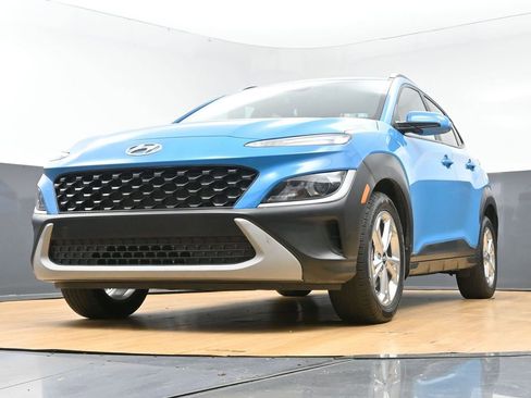 Used 2023 Hyundai Kona SEL AWD/4WD image 47