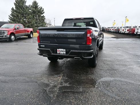 Used 2022 Chevrolet Silverado 1500 LT Trail Boss w/ Safety Package AWD/4WD image 10