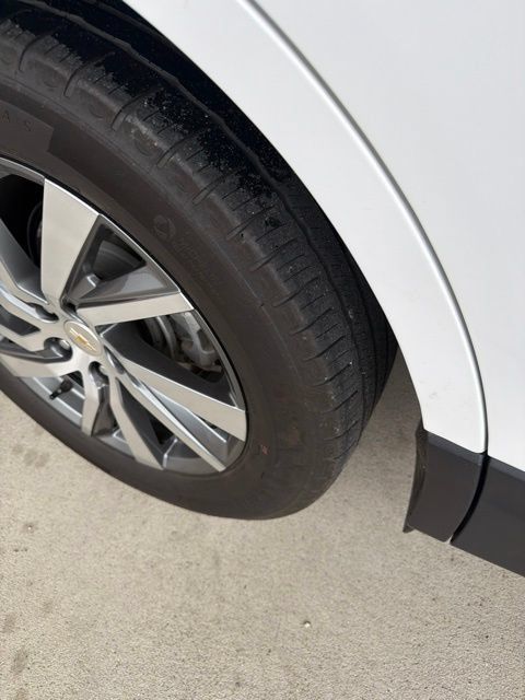 Used 2022 Chevrolet Equinox Premier AWD/4WD image 18