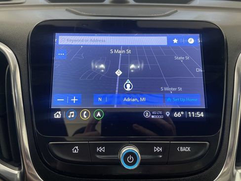 Used 2023 Chevrolet Equinox Premier AWD/4WD image 8