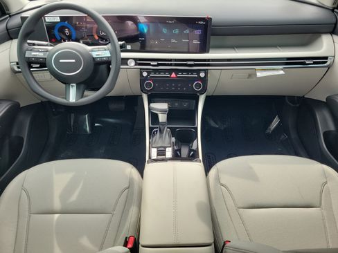 New 2026 Hyundai Tucson SEL FWD image 18