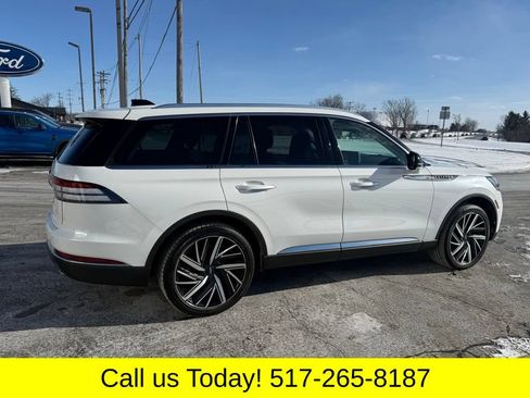 Used 2025 Lincoln Aviator Reserve w/ Equipment Group 201A AWD/4WD image 7