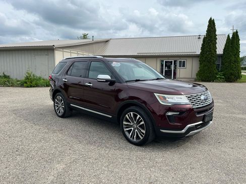 Used 2019 Ford Explorer Platinum AWD/4WD image 7