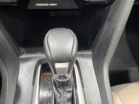 Used 2019 Honda Civic EX image 44