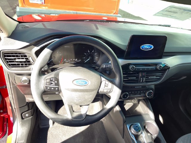 Used 2020 Ford Escape SE FWD image 14