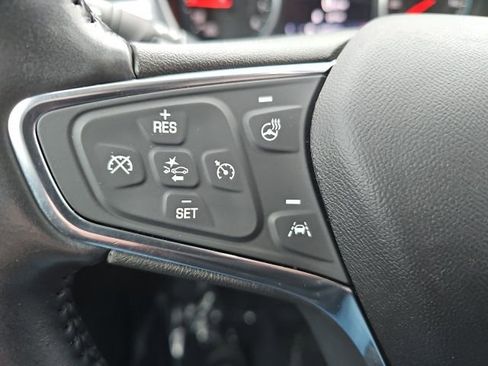 Used 2021 Chevrolet Equinox Premier AWD/4WD image 16