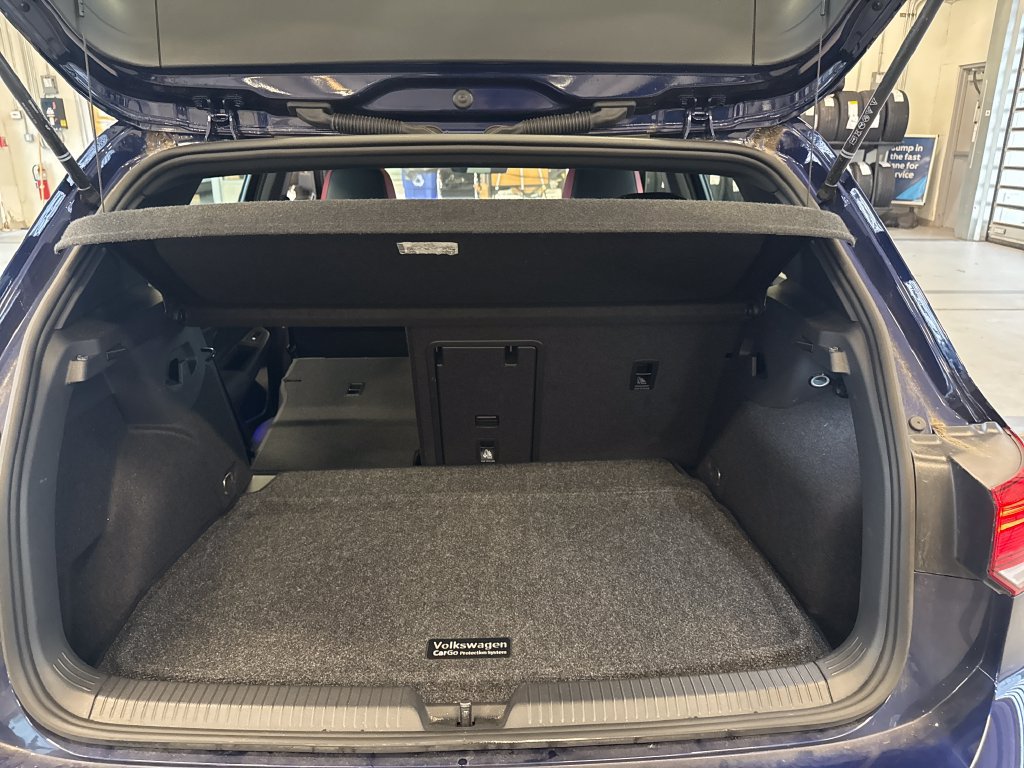 Certified 2023 Volkswagen GTI SE w/ SE Leather Package FWD image 3