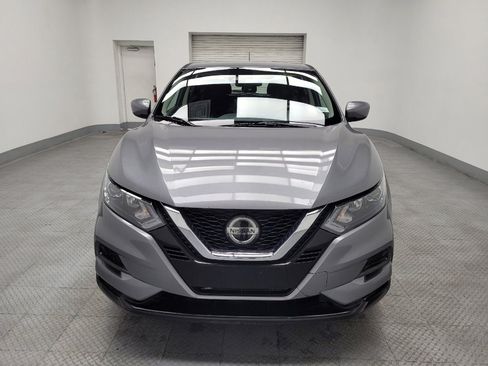 Used 2021 Nissan Rogue Sport S image 15