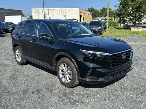 Used 2025 Honda CR-V EX image 2