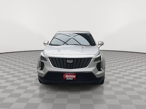 Used 2021 Cadillac XT4 Luxury w/ Cold Weather Package AWD/4WD image 35