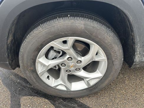 Used 2024 Chevrolet Trax LS w/ LS Convenience Package image 10