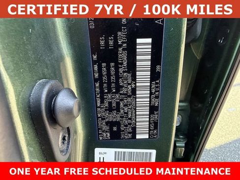 Used 2023 Toyota Highlander LE FWD image 28
