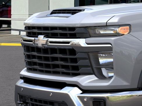 New 2026 Chevrolet Silverado 2500 LT w/ All Star Edition AWD/4WD image 13