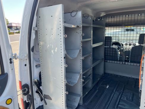 Used 2011 Ford Transit Connect XLT FWD image 10