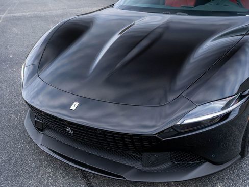 Certified 2022 Ferrari Roma image 25