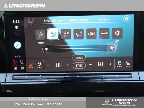 Certified 2025 Volkswagen Atlas SEL image 22