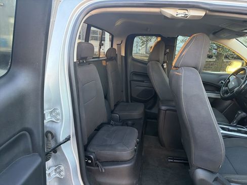 Used 2018 Chevrolet Colorado LT w/ LT Convenience Package image 29