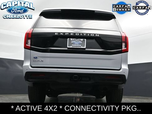 Used 2025 Ford Expedition Active RWD image 24