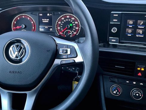 Used 2021 Volkswagen Jetta S image 11