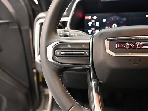 New 2026 GMC Canyon Elevation w/ Convenience Package image 26