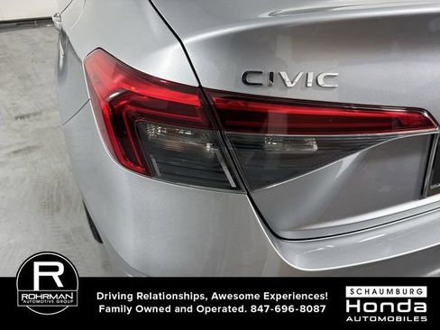 Used 2023 Honda Civic Sport image 31