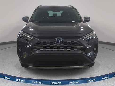 Used 2023 Toyota RAV4 Limited AWD/4WD image 3
