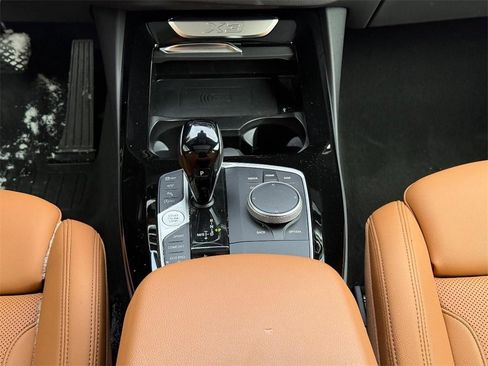 Used 2024 BMW X3 xDrive30i image 12