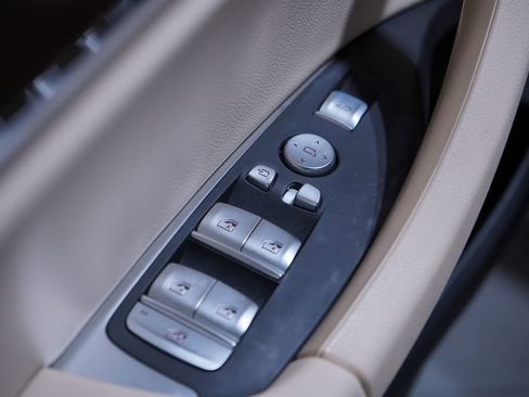 Used 2023 BMW X3 sDrive30i w/ Convenience Package image 17