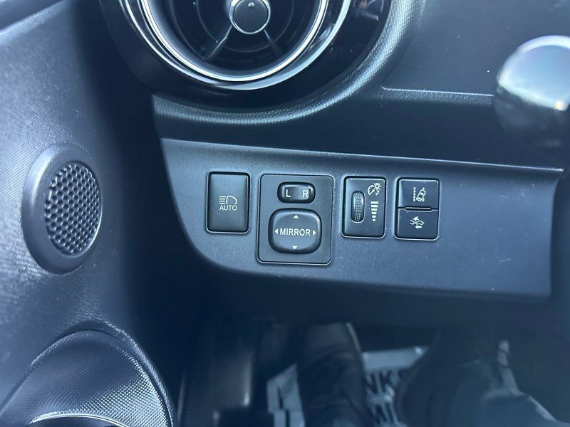 Used 2017 Toyota Prius C Two FWD image 20