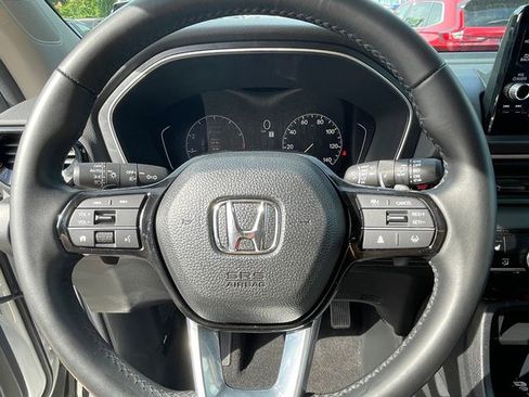 Used 2025 Honda Pilot EX-L image 16