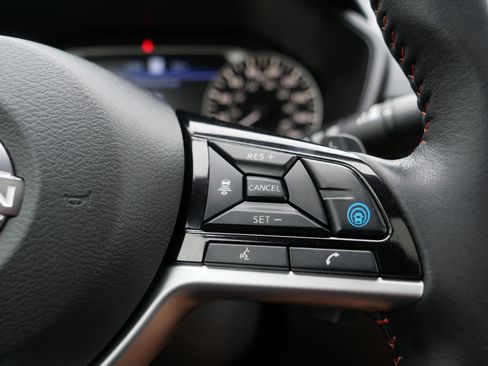 Certified 2023 Nissan Altima 2.0 SR FWD image 29