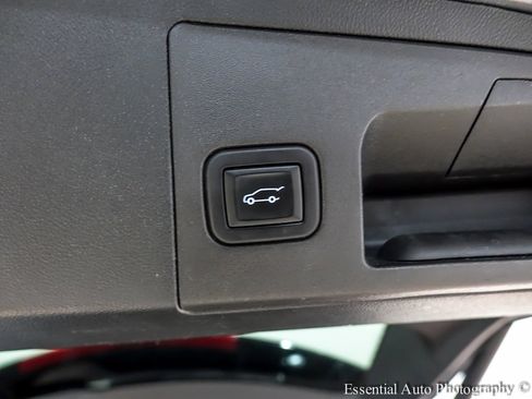 Used 2021 Cadillac XT5 Premium Luxury image 28