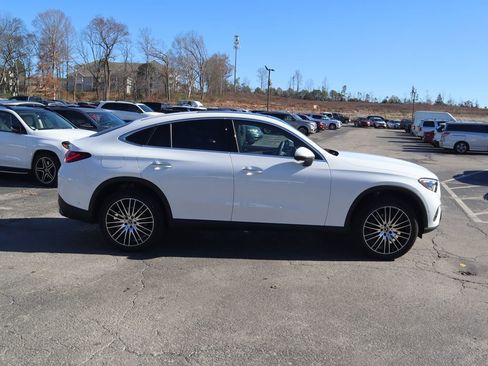 New 2026 Mercedes-Benz GLC 300 4MATIC image 2