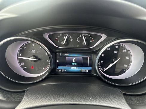 Used 2019 Buick Envision Essence image 15