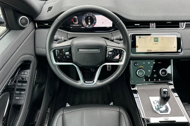 Certified 2023 Land Rover Range Rover Evoque R-Dynamic SE AWD/4WD image 13