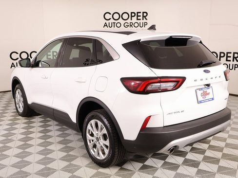 Used 2023 Ford Escape Active image 22