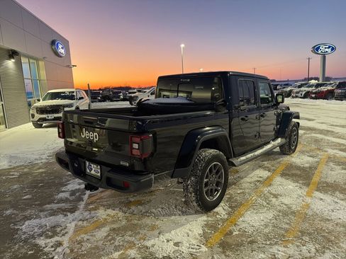 Used 2020 Jeep Gladiator Overland w/ Dual Top Group image 7