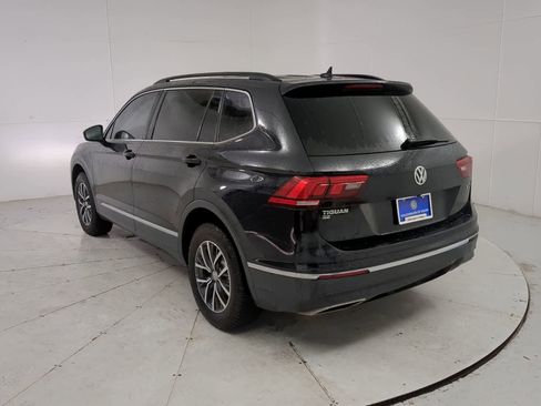 Used 2020 Volkswagen Tiguan SE image 4