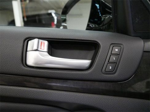 Used 2014 Kia Cadenza Premium w/ Technology Package image 14