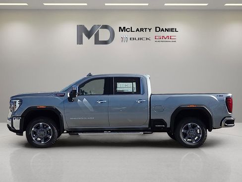 New 2026 GMC Sierra 2500 SLT w/ SLT Premium Package AWD/4WD image 3