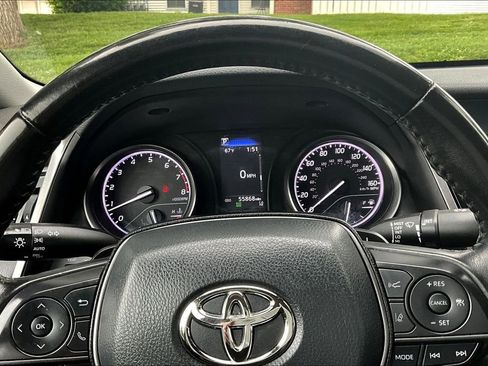 Used 2023 Toyota Camry SE FWD image 14