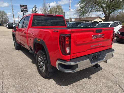 Used 2024 GMC Sierra 2500 SLE AWD/4WD image 7