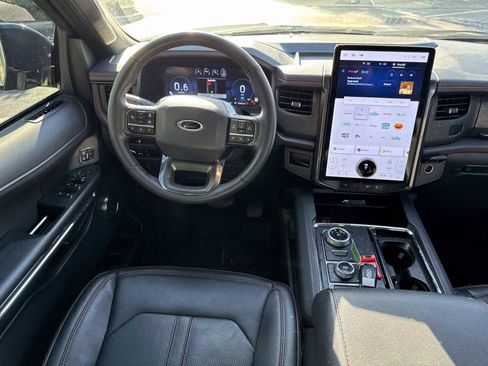 Used 2024 Ford Expedition Max Limited image 21