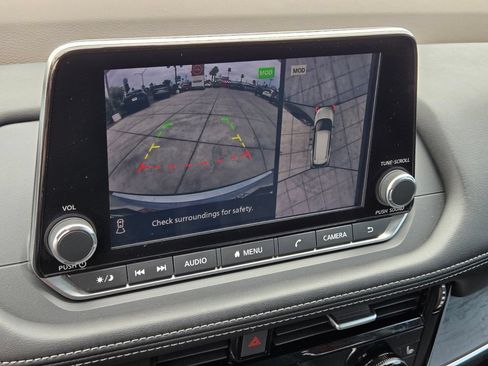 Certified 2021 Nissan Rogue SL FWD image 27