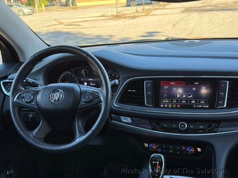 Used 2021 Buick Enclave Premium w/ Sun and Sites Package image 46