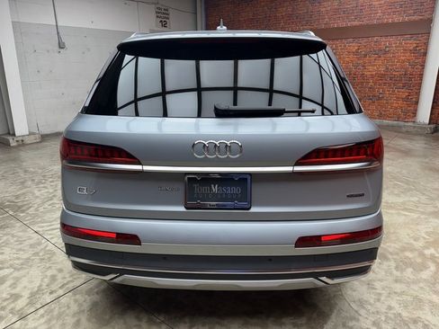 Used 2024 Audi Q7 2.0T Premium Plus image 4