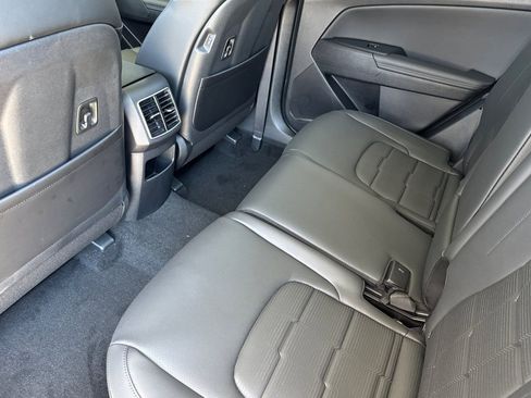 New 2026 Kia Sportage SX image 10